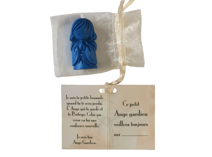 Ange Gardien Fille -en Albaster 4,5cm colorisé bleu dans tulle
