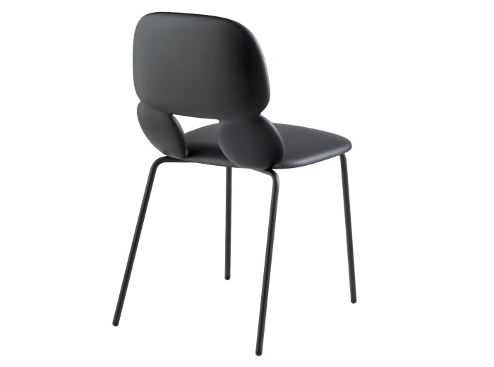 Chaise polyuréthane CYRUS noire, structure acier laqué noir