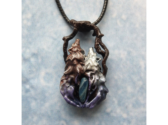Pendentif "Hati et Sköll" pierre naturelle Apatite