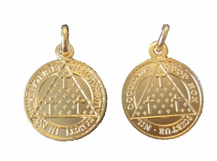 Médaille 23mm en Plaqué Or - Mystérieuse