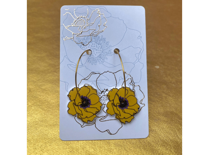 Boucles d'oreilles créoles anémone jaune moutarde pistils pailletés violets