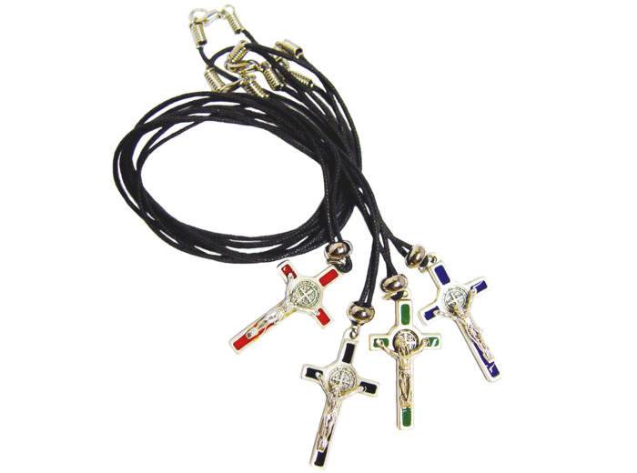 Croix de Saint Benoît en Métal avec Email 3,5 cm - ASSORTIES + LACET