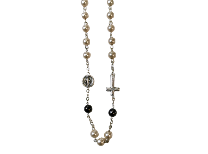 Chapelet PERPETUEL 6mm imitation perle chaine argentée