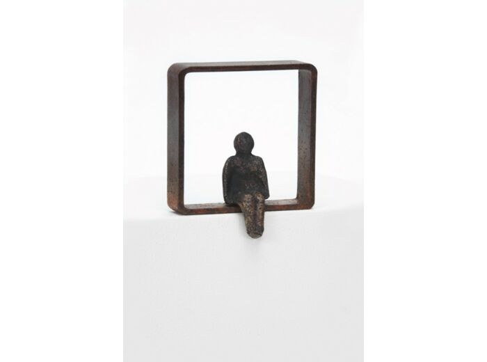 Sculpture bronze The Window 8 Gardeco