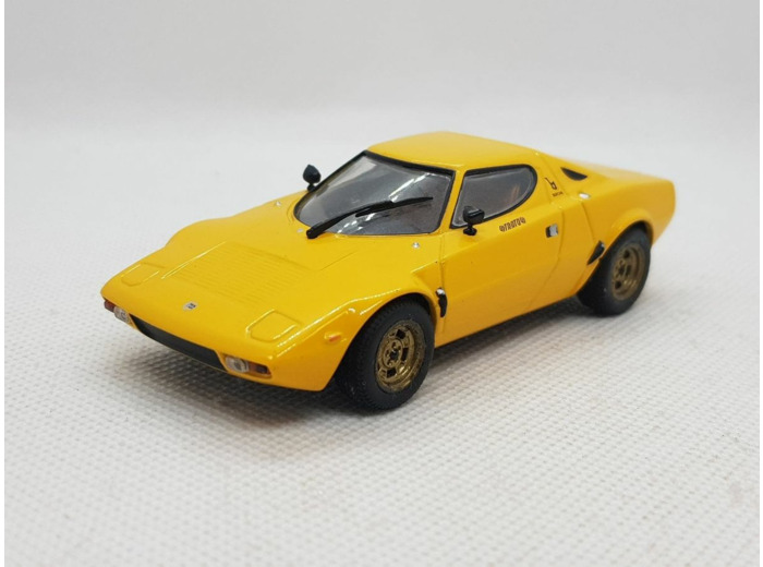 LANCIA STRATOS 1972-78 JAUNE MINICHAMPS 1/43 BOITE