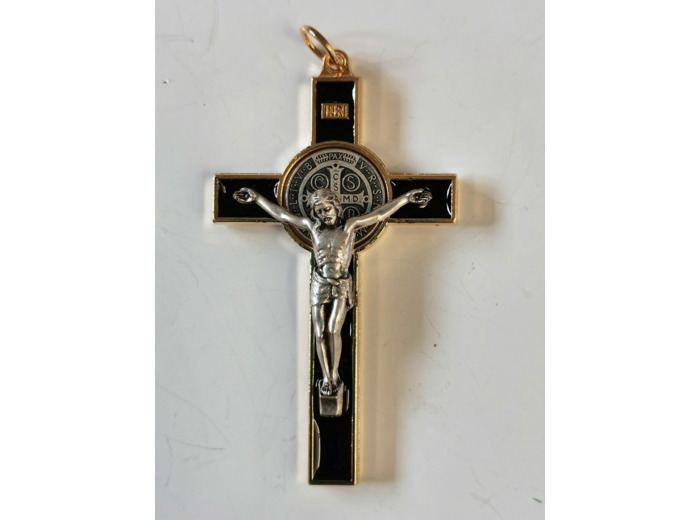 Croix de St Benoît en Métal Doré avec Résine 7,5cm - NOIR