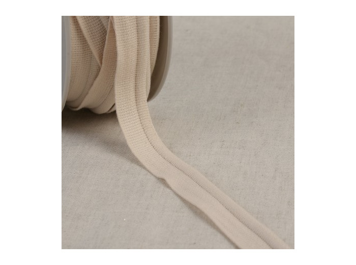 Simple passepoil 519 ECRU C141 9mm 100%polyester le mètre 519C141