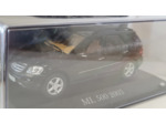 MERCEDES ML 500 2005 1/43 BOITE D'ORIGINE