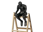 Statuette homme sur échelle 20x11x38cm