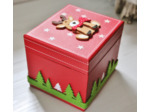 Boite rouge décorée à la main (sans la boule de Noël) pour offrir une jolie boule de Noël personnalisée coffret cadeau de noël petit renne