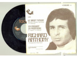 45 Tours RICHARD ANTHONY "LE SIROP TYPHON" / "EN PASSANT LA FRONTIERE"
