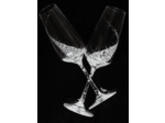 Duo de flutes à champagne en cristal peintes à la main décorées volutes blanches ces verres peuvent être personnalisés