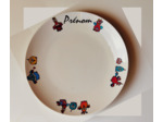 Assiette enfant personnalisée poules et poussins avec prénom artisanale et manuellement peinte, 19cm, très colorée, signée et daté