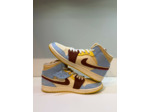 Jordan 1 Mid SE Fearless Maison Chateau Rouge — T. 41 (Seconde main)