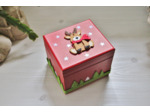 Boite rouge décorée à la main (sans la boule de Noël) pour offrir une jolie boule de Noël personnalisée coffret cadeau de noël petit renne