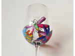 Joli verre à vin en cristal peint à la main sur le thème des insectes libellules coccinelles et bourdons