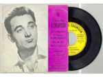 45 Tours CHARLES AZNAVOUR "TERRE NOUVELLE" / "SUR MA VIE"