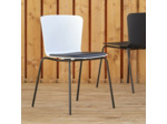 Chaise polypropylène CALLAS blanc avec coussin en tissu ecopelle noir, structure acier laqué noir