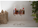 Flûtes à champagne peintes à la main collection châteaux de la Loire représentant les maisons du vieux Tours personnalisables et uniques