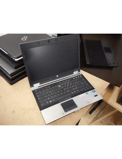 HP EliteBook 8440p Grade B - Windows 7 - i5 2GB 250GB - 14 - Ordinateur Pc Portable