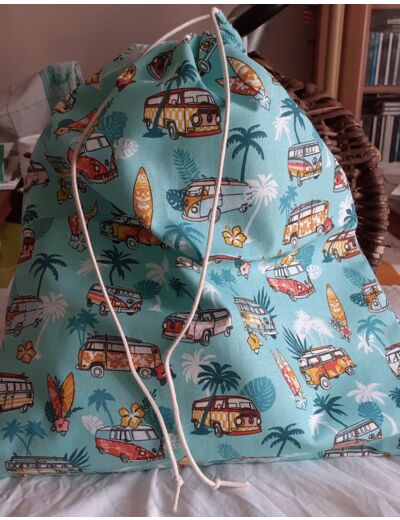 sac avec liens motif "van", surf...Indispensable pour vos sorties..