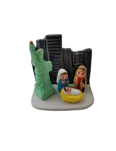 CRECHE en céramique BLOC 8x7cm- NEW YORK