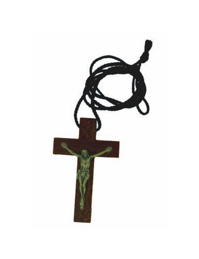 Croix Pectorale avec Cordon