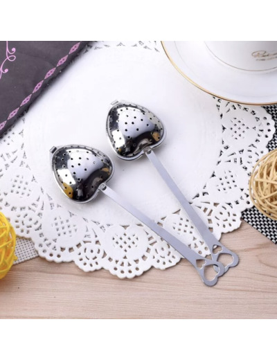 Cuillère infuseur en forme de coeur argent
