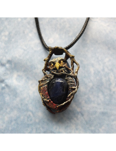 Pendentif "Les ailes de la nuit" pierre naturelle Sodalite