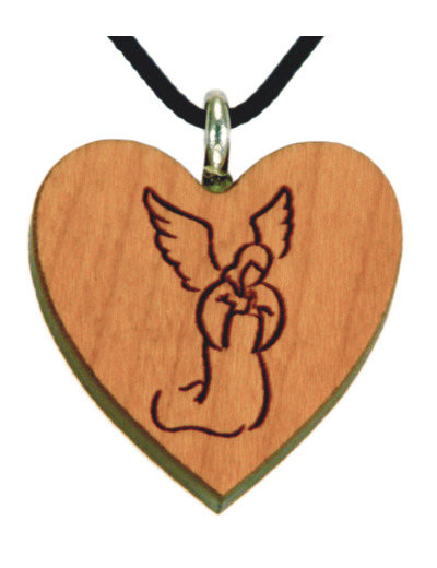 Coeur en Bois d'Erable Vernis 2,3cm avec Cordon - ANGE PRIERE