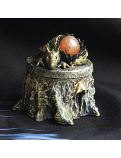 Boite Les ptits secrets et sa pierre naturelle