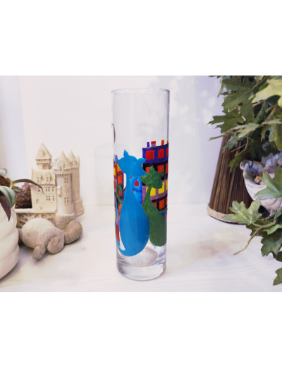 Vase peint à la main original et multicolore ou deux chats amoureux contemplent la ville sous la lune