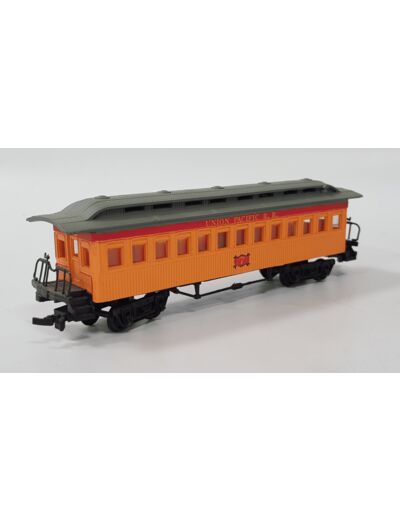 BACHMANN 72901 HO WAGON VOYAGEUR UNION PACIFIC 7 SANS BOITE