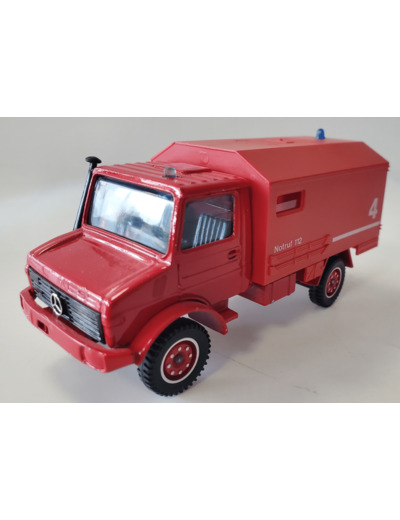 MERCEDES UNIMOG POMPIERS NOTRUF 112 SOLIDO 1/50 SANS BOITE