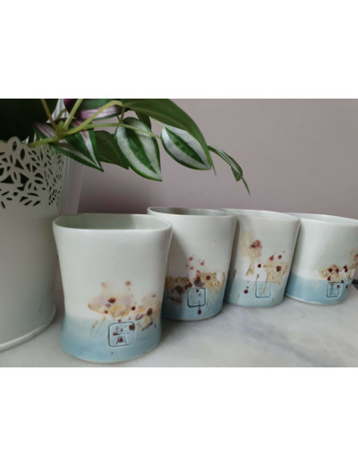 1 Tasse en Porcelaine Fleurie