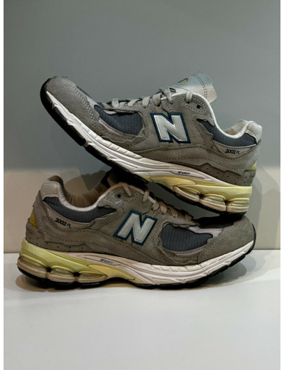New Balance 2002R Protection Pack Mirage Grey — T. 40,5 (Seconde main)