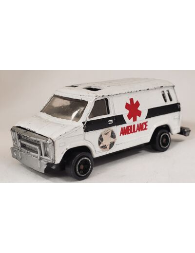 CHEVROLET FOURGON AMBULANCE 1980 LONGUEUR 7 CM SANS BOITE (N2)