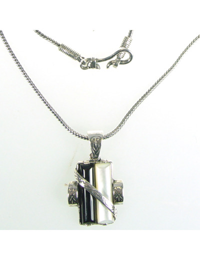 Collier Cordon + Croix en Argent 18x22