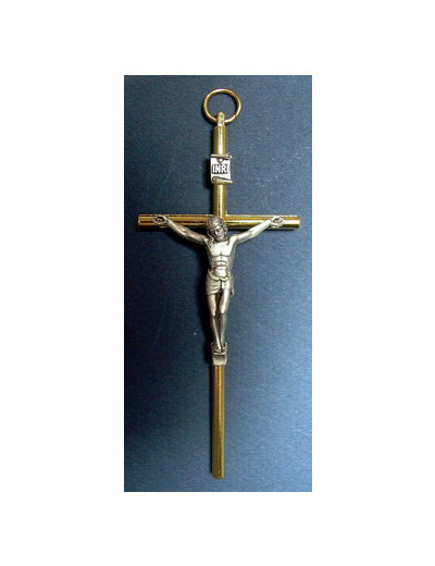 Crucifix ronde INRI 10x4,5cm en métal doré + christ métal argenté