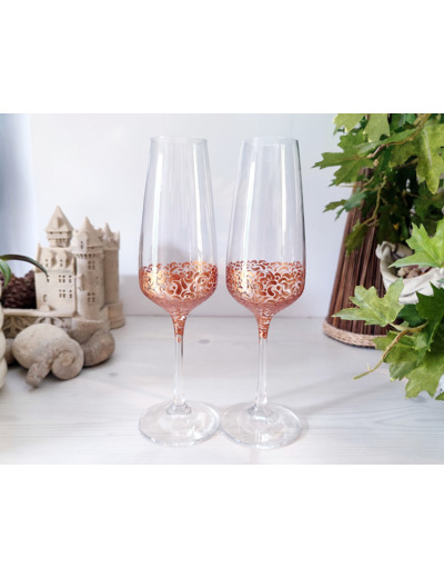 Duo de flutes à champagne en cristal peintes à la main au décors dorés qui peuvent être personnalisées