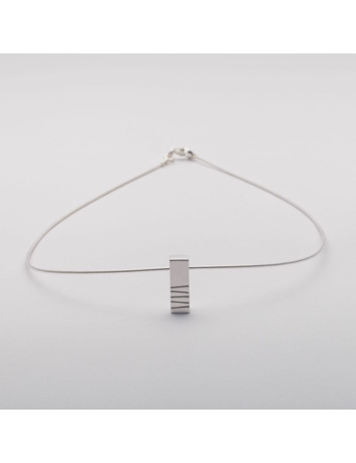 Pendentif monolithique