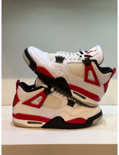 Jordan 4 Retro Red Cement — T. 43 (Seconde main)