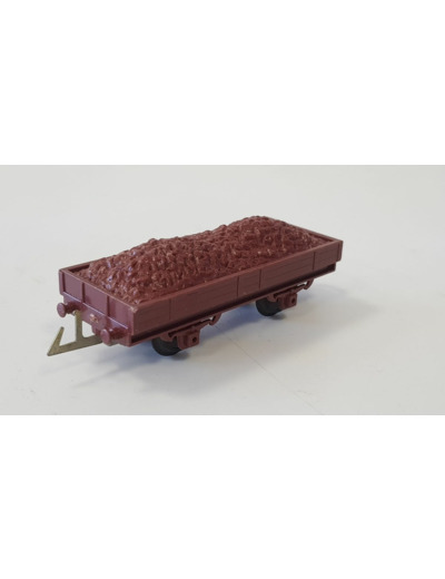 JOUEF HO WAGON PLAT COURT SNCF A ESSIEUX AVEC CHARGEMENT SANS BOITE