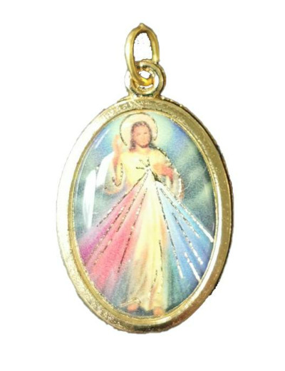 Médaille 22mm en Métal Doré avec Résine  - CHRIST MISERICORDIEUX 50pc