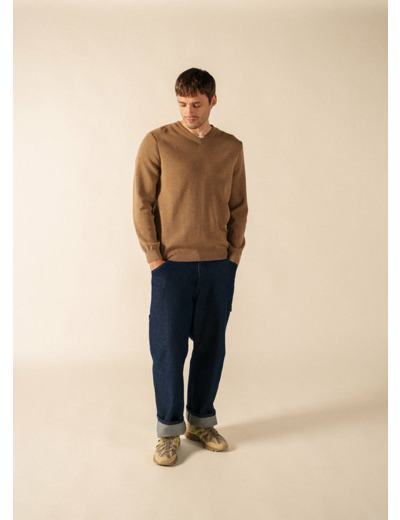 Pull col V Cuirasse en laine douce