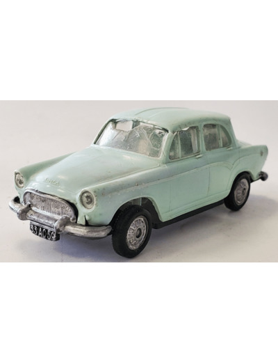 SIMCA ARONDE BLEU CIEL NOREV PLASTIQUE 1/43 SANS BOITE VOIR ETAT