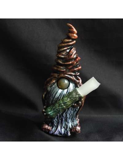 Espiègle porteur de message et sa pierre naturelle