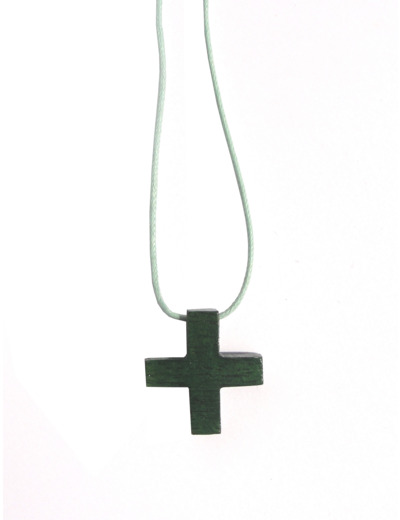 Croix pendentif teintée verte 25mm