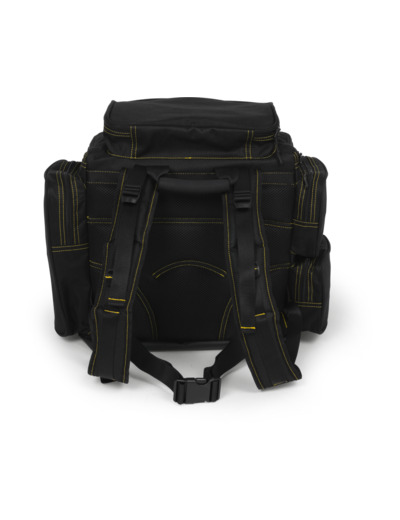 black rucksack black cat