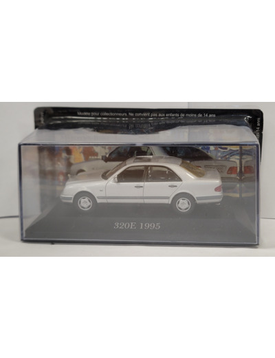MERCEDES 320E (CLASSE E) 1995 1/43 BOITE D'ORIGINE
